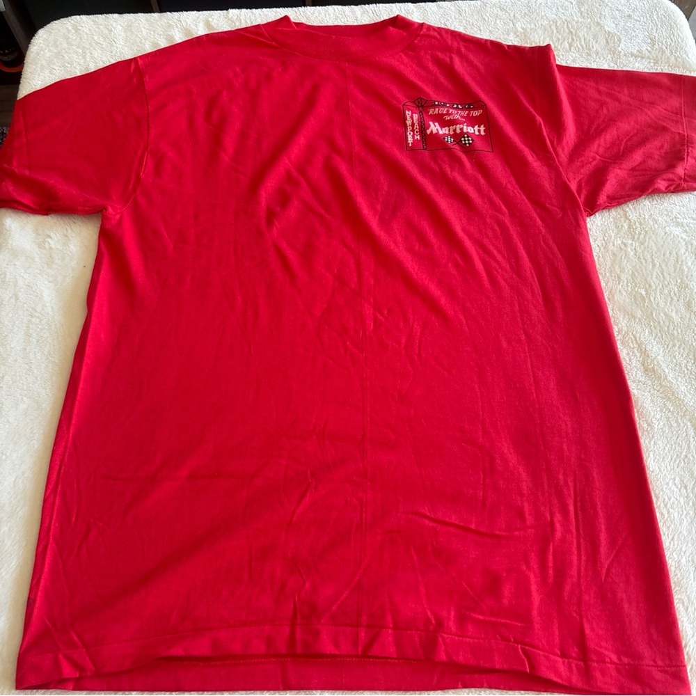 Marriott Newport Beach Vibrant Red Men's Short Sleeve Tee XL 1986 vintage